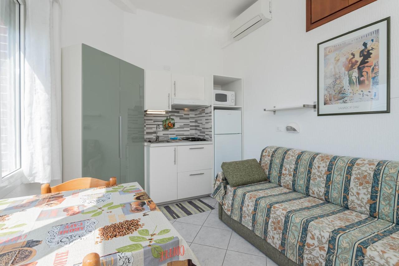 Residence Villa Alda Pietra Ligure Exterior foto