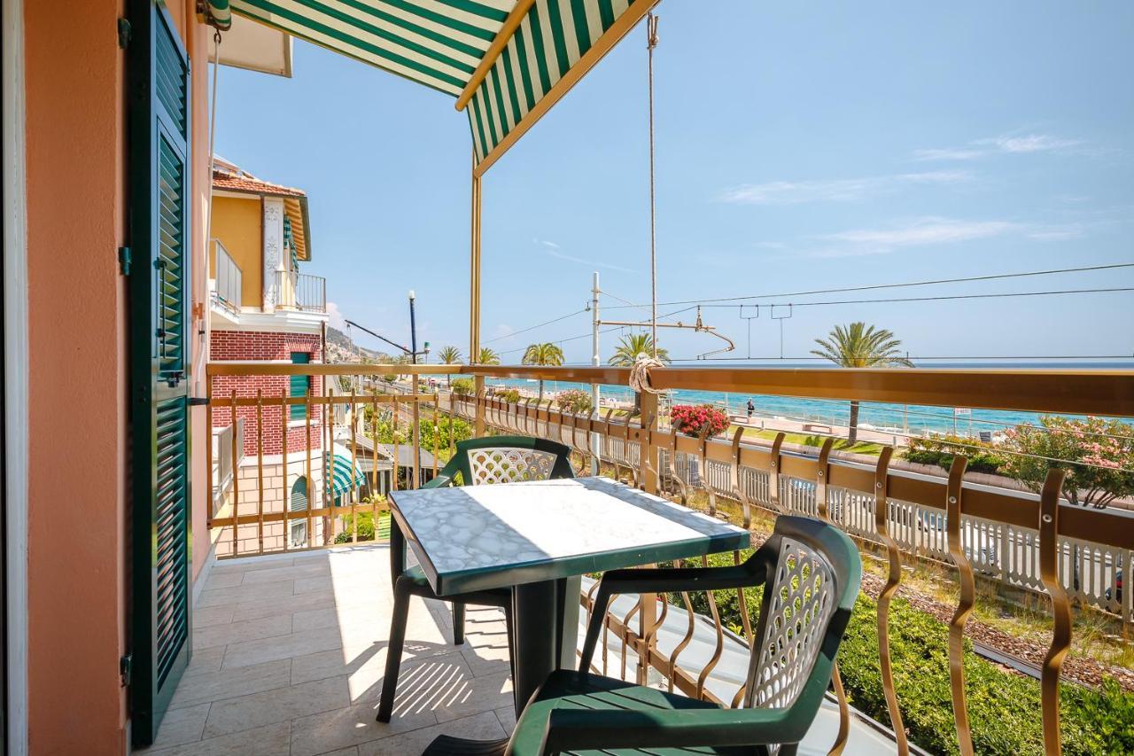Residence Villa Alda Pietra Ligure Exterior foto